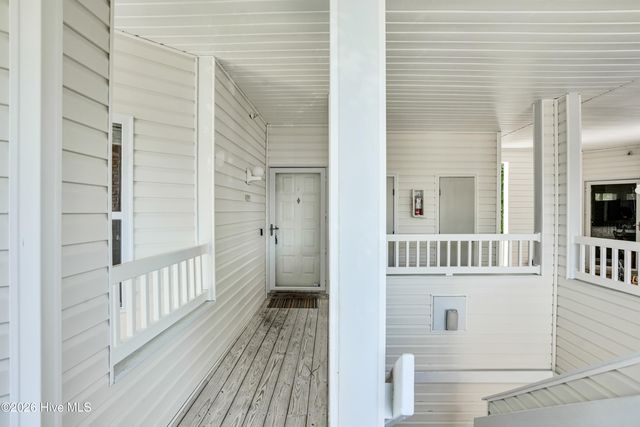 3907 River Front Place Unit 202, Wilmington, NC 28412