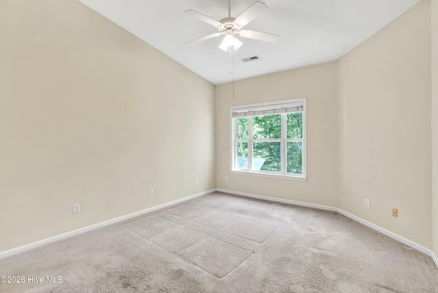 3907 River Front Place Unit 202, Wilmington, NC 28412
