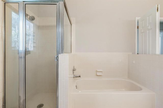 16105 STOWE COURT, Tampa, FL 33647