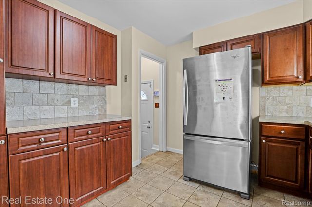 2601 Woodside Street, Dearborn, MI 48124