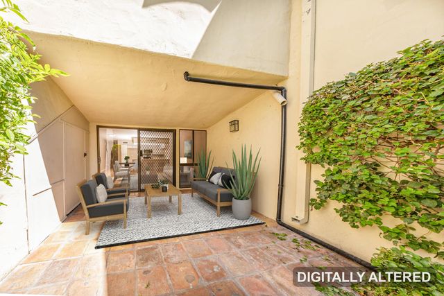 1655 E Palm Canyon Drive 205, Palm Springs, CA 92264