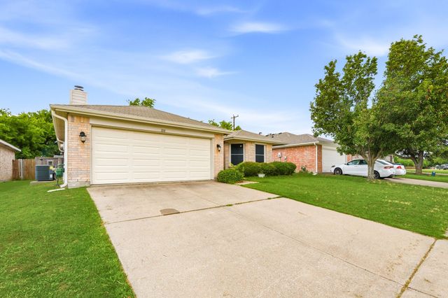 1131 Singletree Drive, Forney, TX 75126