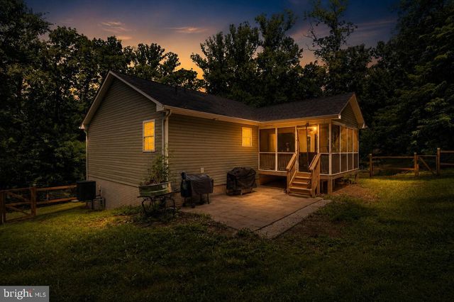 219 WOODPECKER WAY, Front Royal, VA 22630