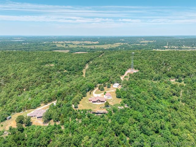 423310 E 1169 Road, Eufaula, OK 74432