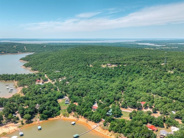423310 E 1169 Road, Eufaula, OK 74432