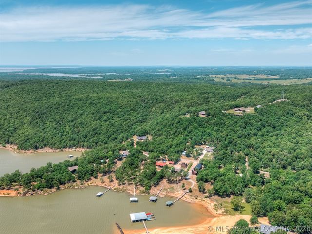 423310 E 1169 Road, Eufaula, OK 74432