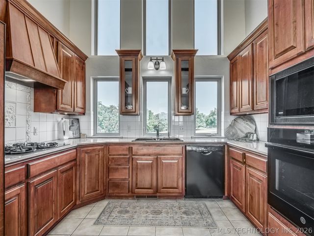 423310 E 1169 Road, Eufaula, OK 74432
