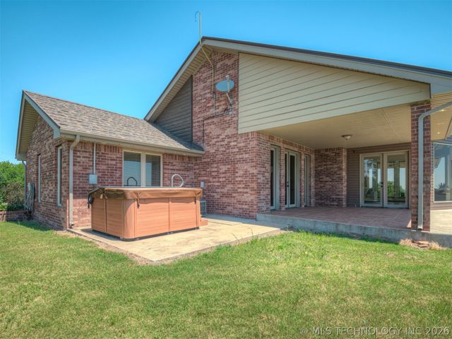 423310 E 1169 Road, Eufaula, OK 74432