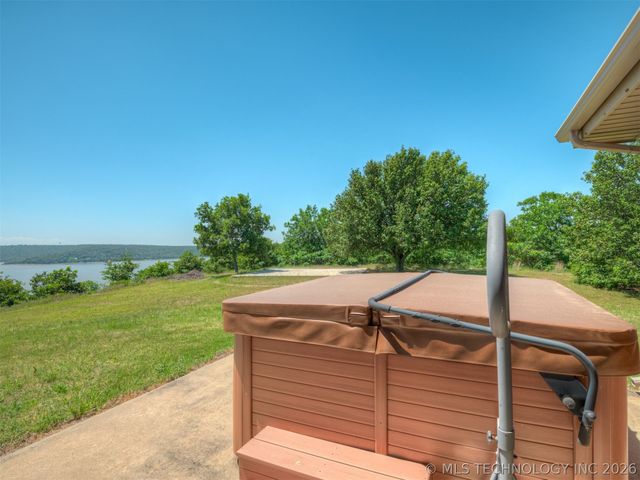 423310 E 1169 Road, Eufaula, OK 74432