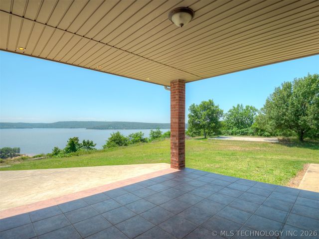 423310 E 1169 Road, Eufaula, OK 74432