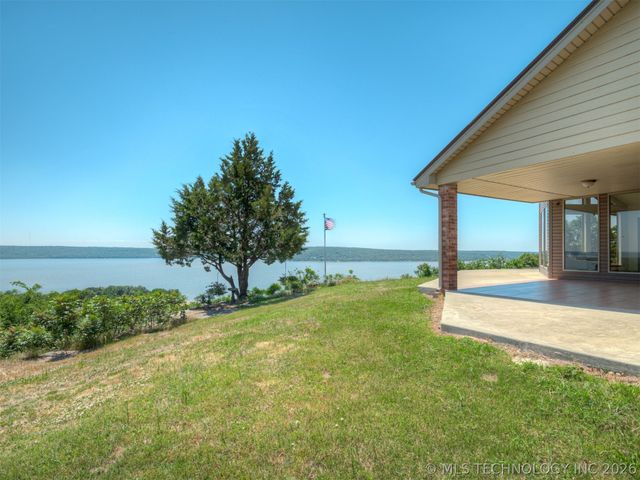 423310 E 1169 Road, Eufaula, OK 74432