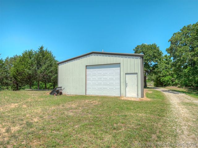 423310 E 1169 Road, Eufaula, OK 74432