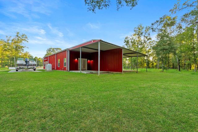 85 Plum Grove Road, New Caney, TX 77357