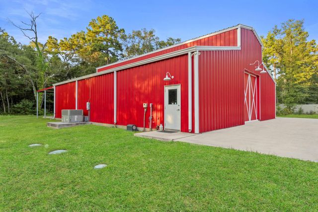 85 Plum Grove Road, New Caney, TX 77357