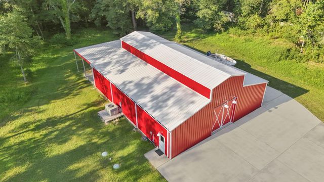 85 Plum Grove Road, New Caney, TX 77357