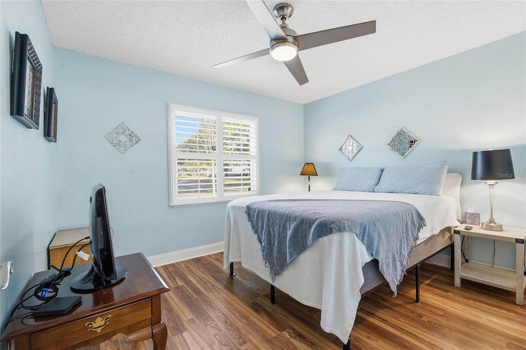 Image 12 of property listing at 2935 FEATHER DRIVE 65-D, Clearwater, FL 33759