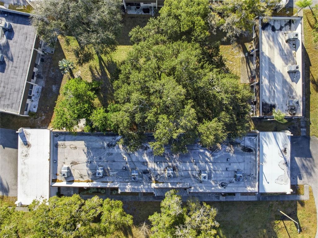 Image 40 of property listing at 2935 FEATHER DRIVE 65-D, Clearwater, FL 33759