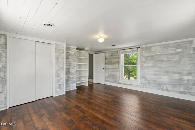 2430 Brown Springs Road, Greeneville, TN 37743