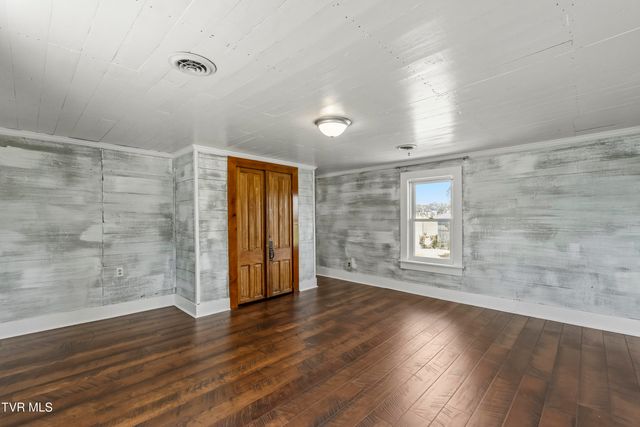2430 Brown Springs Road, Greeneville, TN 37743