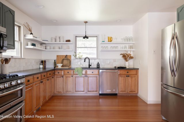 211 Hastings Court, Grahamsville, NY 12740