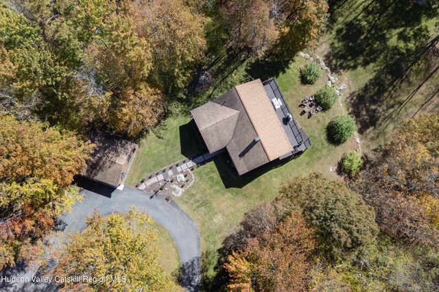 211 Hastings Court, Grahamsville, NY 12740