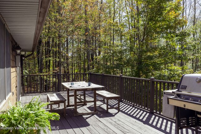 211 Hastings Court, Grahamsville, NY 12740