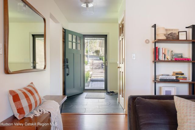 211 Hastings Court, Grahamsville, NY 12740