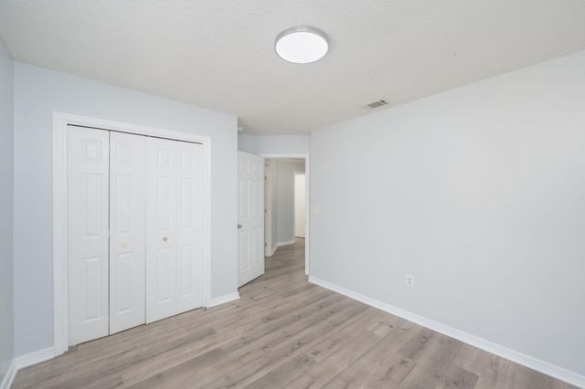 5249 Kervin Road, Crestview, FL 32539