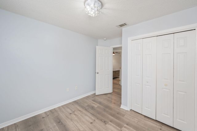 5249 Kervin Road, Crestview, FL 32539