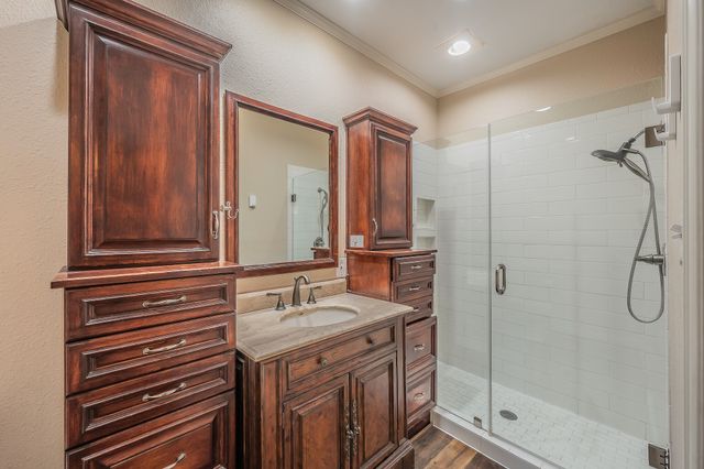 4312 Bellaire Drive S 127, Fort Worth, TX 76109
