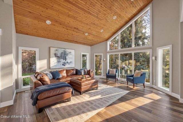 908 W HARBOR VIEW DR, Coeur D'alene, ID 83814