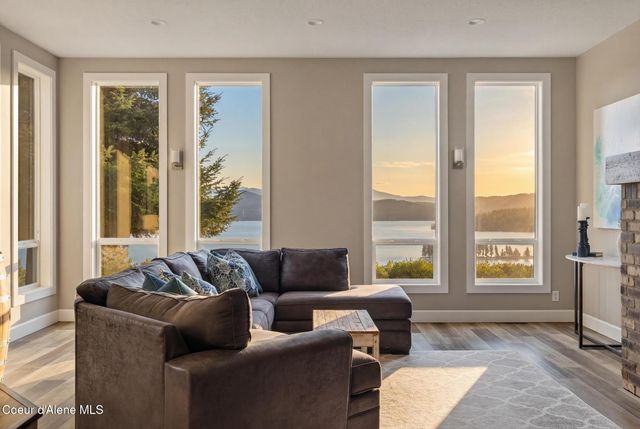 908 W HARBOR VIEW DR, Coeur D'alene, ID 83814