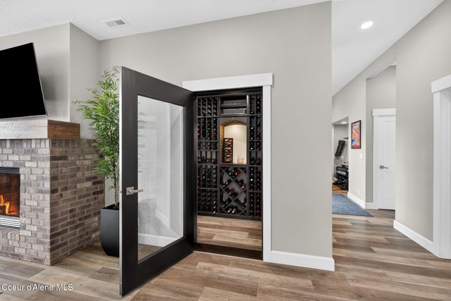 908 W HARBOR VIEW DR, Coeur D'alene, ID 83814