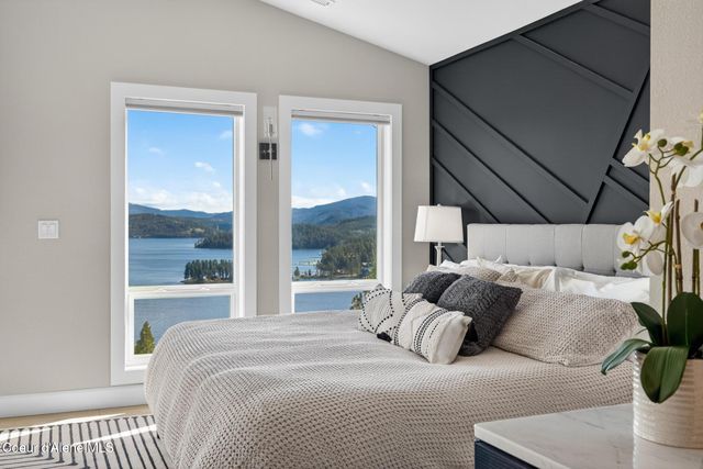 908 W HARBOR VIEW DR, Coeur D'alene, ID 83814