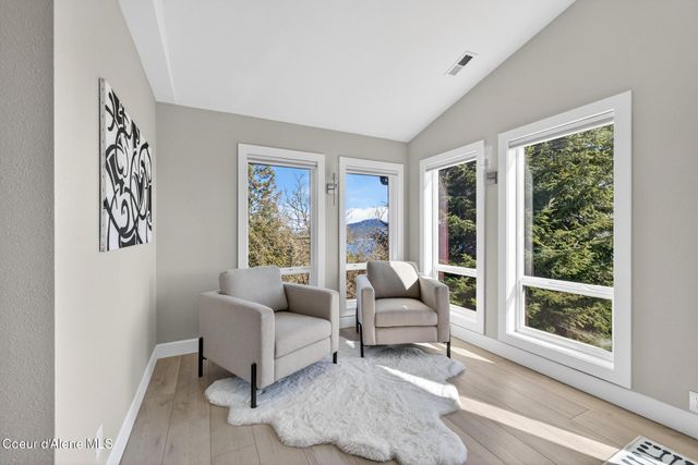 908 W HARBOR VIEW DR, Coeur D'alene, ID 83814