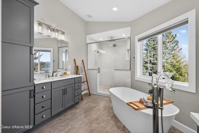 908 W HARBOR VIEW DR, Coeur D'alene, ID 83814