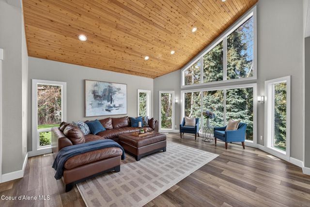 908 W HARBOR VIEW DR, Coeur D'alene, ID 83814