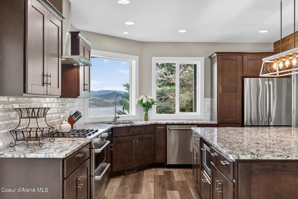 908 W HARBOR VIEW DR, Coeur d'Alene, ID 83814 photo 14