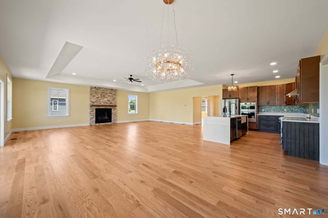 290 Gardner Street, Manchester, CT 06040