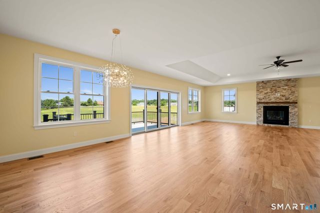 290 Gardner Street, Manchester, CT 06040