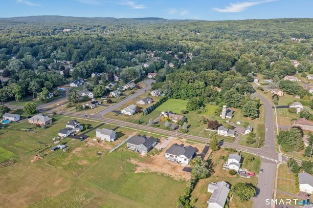 290 Gardner Street, Manchester, CT 06040