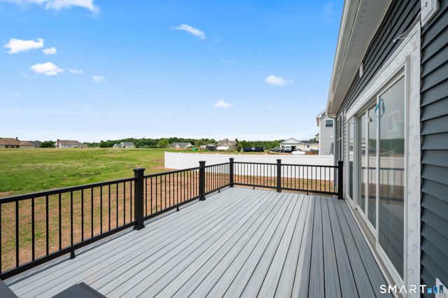 290 Gardner Street, Manchester, CT 06040