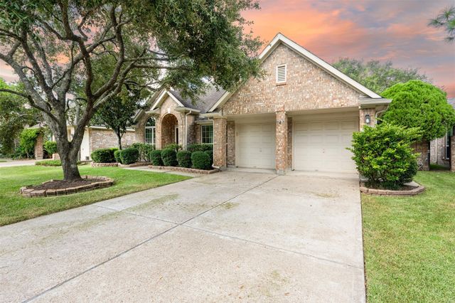 2618 Parkbriar Lane, Pearland, TX 77584