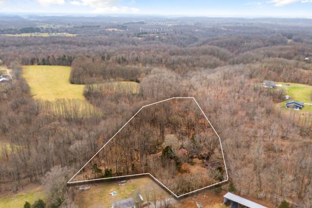 3944 Crawford Rd, Silver Point, TN 38582