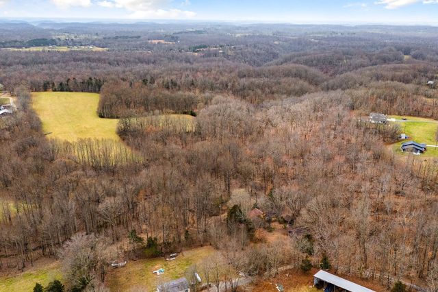 3944 Crawford Rd, Silver Point, TN 38582