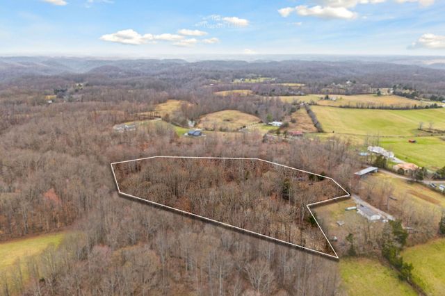 3944 Crawford Rd, Silver Point, TN 38582