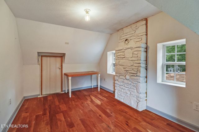 642 Pigeon Ridge Rd, Crossville, TN 38555