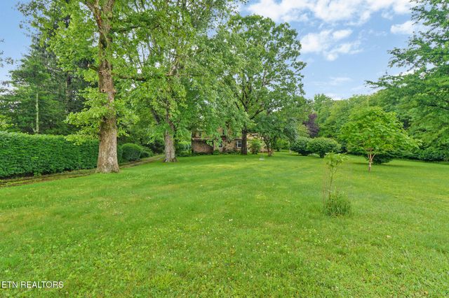 642 Pigeon Ridge Rd, Crossville, TN 38555