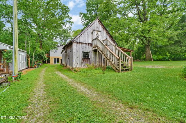 642 Pigeon Ridge Rd, Crossville, TN 38555