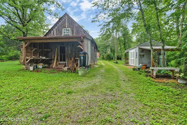 642 Pigeon Ridge Rd, Crossville, TN 38555